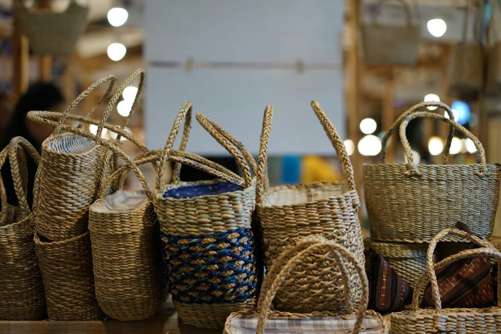 pile of beige wicker baskets