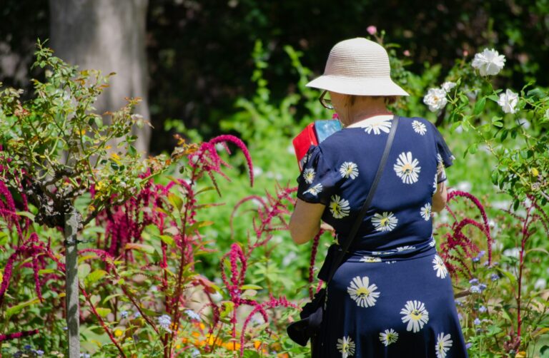a person in a blue dress