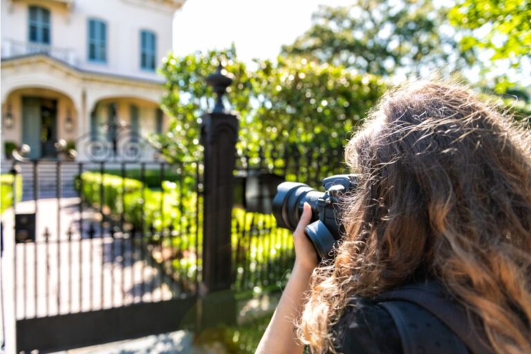 Gardener Says Someone Keeps Taking Photos of Her Backyard Garden and Posting Them Online Without Permission, Now She Feels Uncomfortable Outside