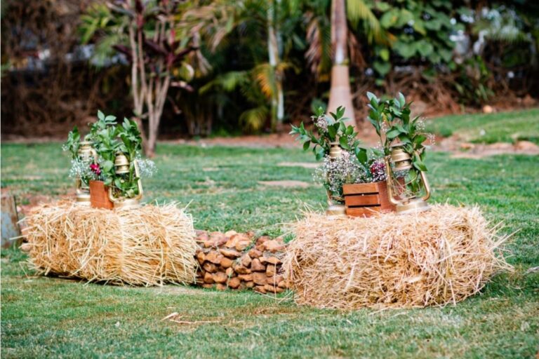 Gardeners Are Using Decorative Hay Bales Around Vegetable Beds, And Neighbors Say the Yards Are Starting to Look Like Farms Instead of Homes