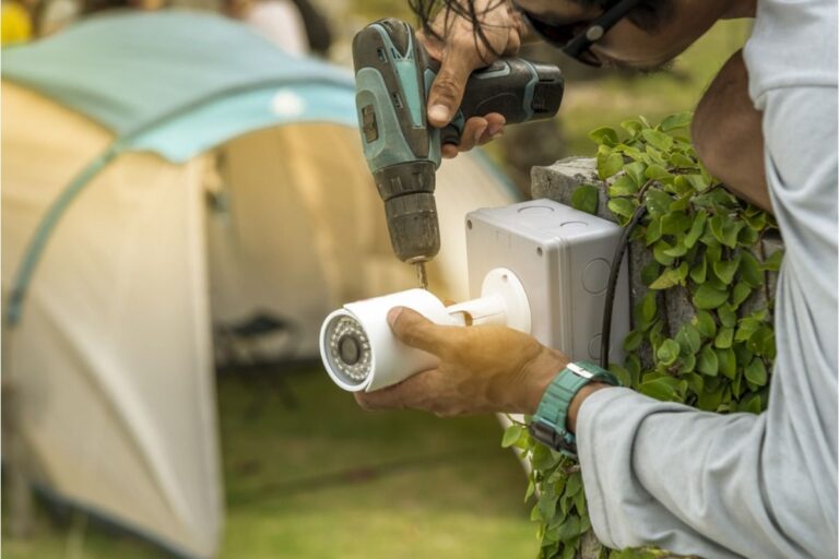 Home Gardener Says His Vegetables Keep Disappearing Before Harvest, Now He’s Installing Cameras to Find Out What’s Happening