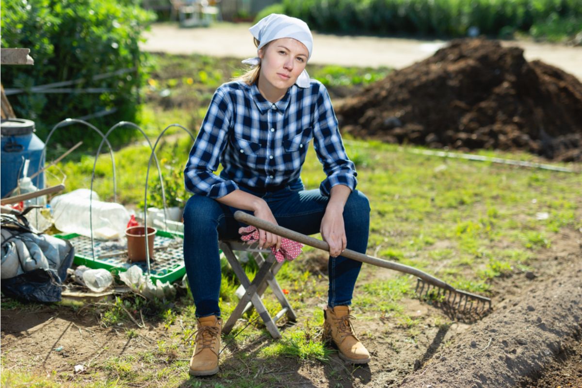 Gardener Says Family Members Keep Shopping for Vegetables While Ignoring the Ones Growing Outside, Now She’s Wondering Why She Bothered Planting Them