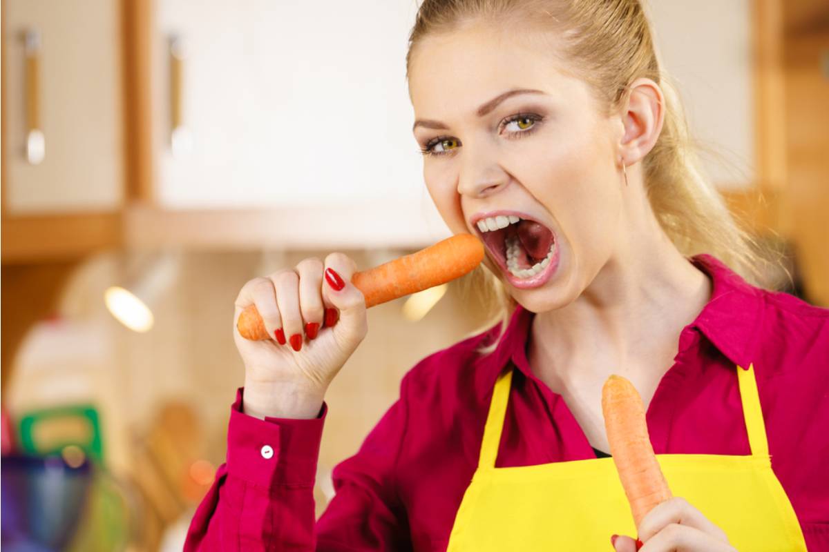 Gardener Says Her Roommate Eats Directly From the Garden Without Ever Contributing to Seeds, Soil, or Water