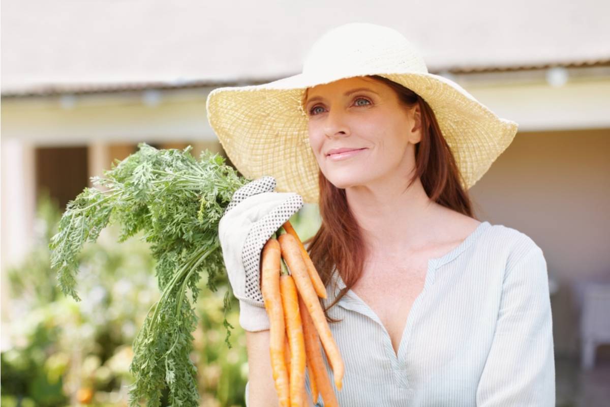 Gardener Says Someone Keeps Returning Vegetables She Gives Away With Complaints, Now She’s Thinking About Stopping the Free Harvests Entirely