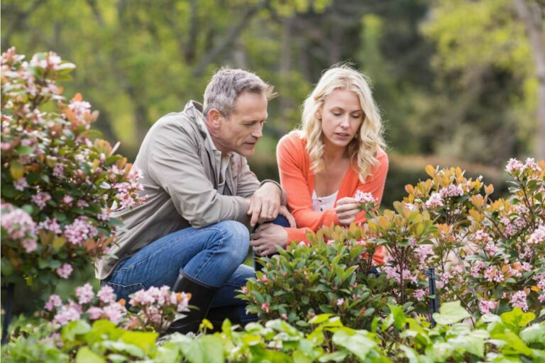 Some Home Gardeners Are Refusing to Tell Visitors What Certain Plants Are, And It’s Sparking Unexpected Arguments