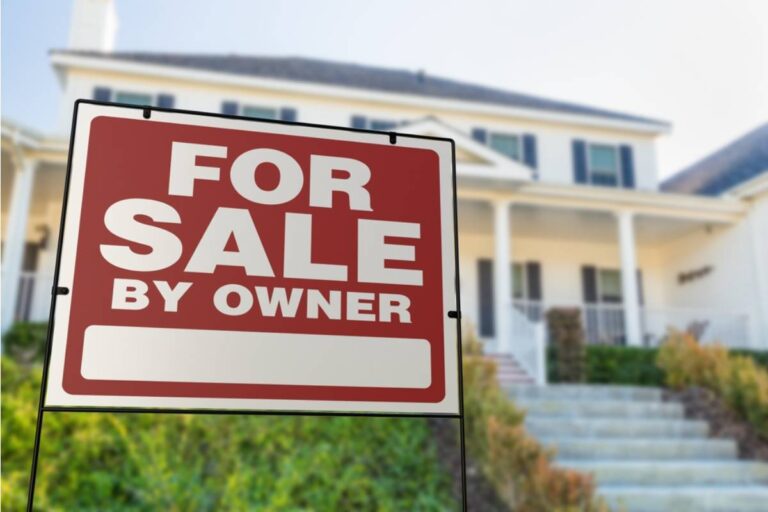 Gardener Says a Neighbor's House Went Up for Sale and the Listing Specifically Mentioned Her Garden as a Selling Feature Without Ever Asking Her