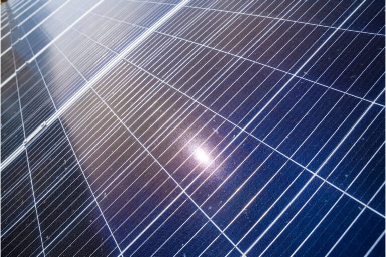 Homeowner Says His Neighbor Insisted for a Year That His Solar Panels Were Reflecting Glare Into Her Windows, Then Installed Identical Panels on Her Own Roof Facing the Same Direction