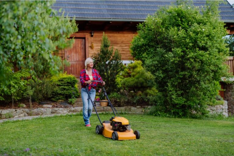 Homeowner Says Her Late Neighbor Never Moved His Car Without Letting Them Use a Tiny Strip of Grass, Then His Widow Blocked Their Only Way Into the Driver's Seat