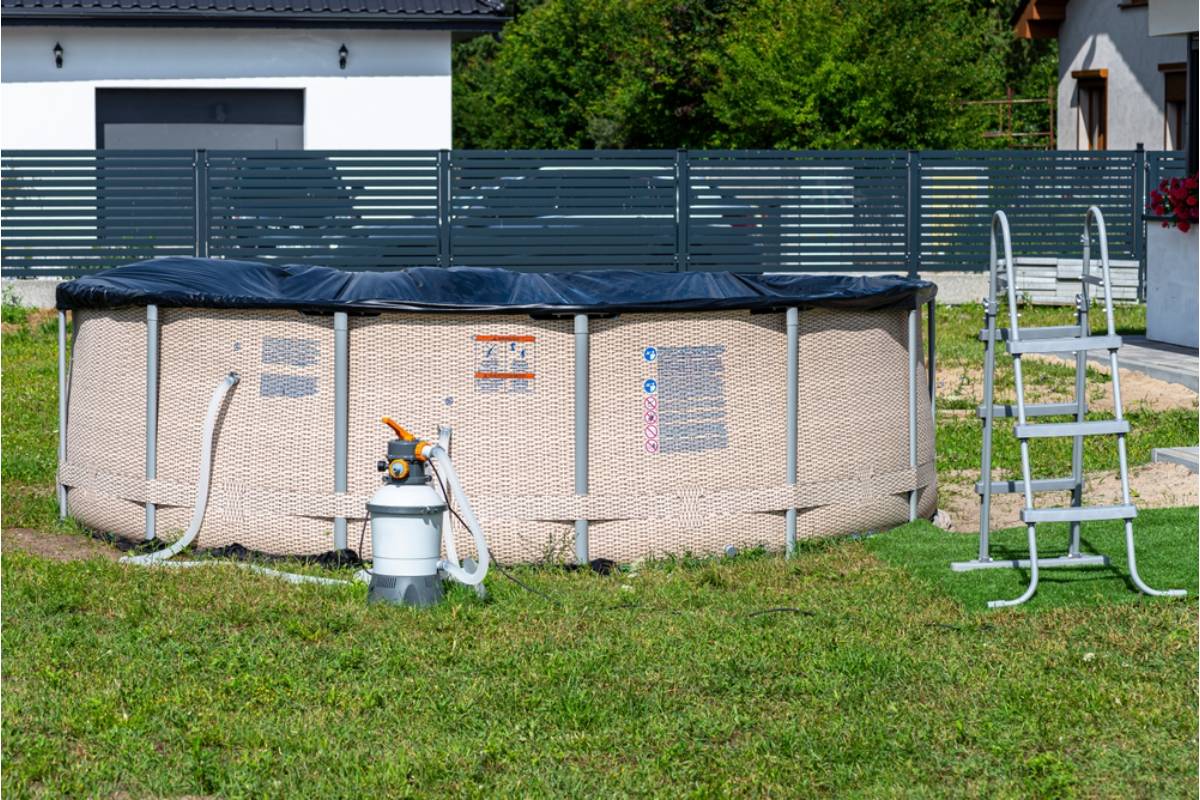 Homeowner Says Neighbor’s New Pool Has Turned Their Peaceful Backyard Garden Into a Noisy Retreat