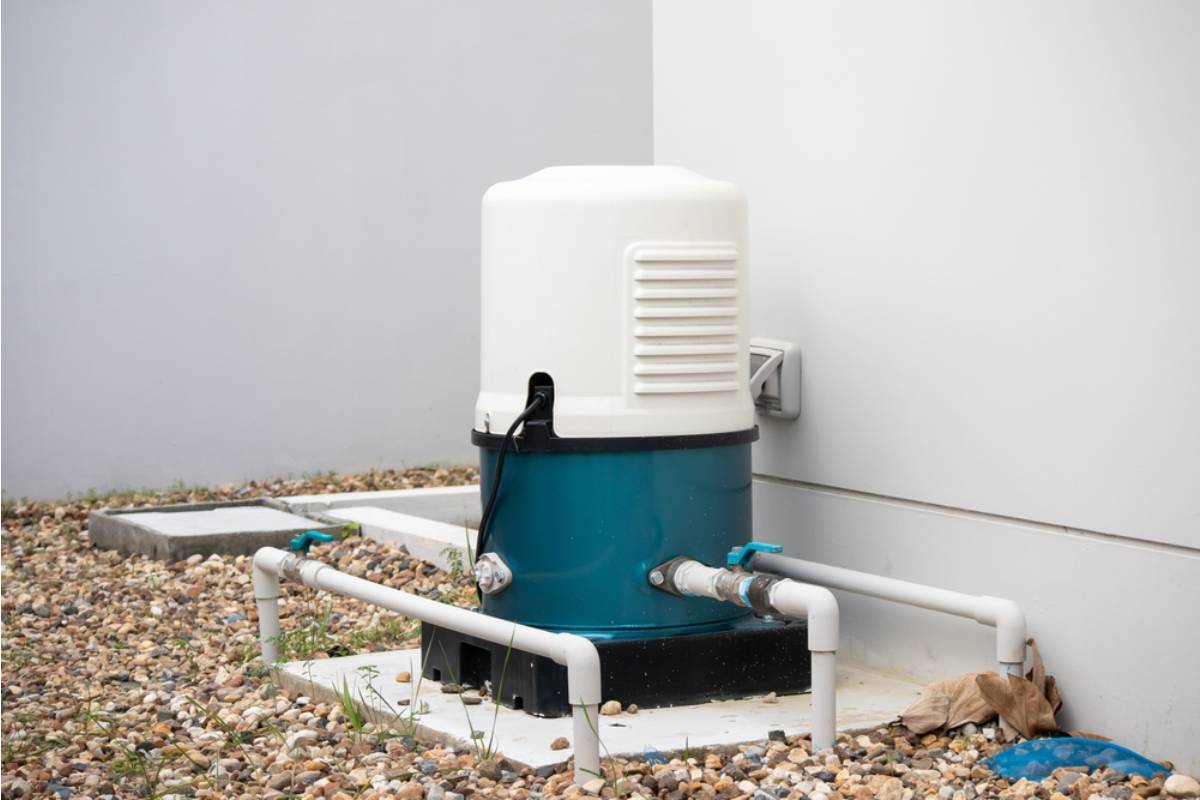 Homeowner Says a Water Utility Approved Her Greywater Recycling System in Writing, Then Fined Her for the Exact Setup a Year Later