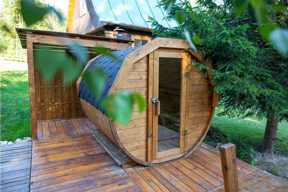 Homeowner Says a Neighbor's New Above-Ground Sauna Vents Steam Directly Onto Her Garden Every Winter Evening