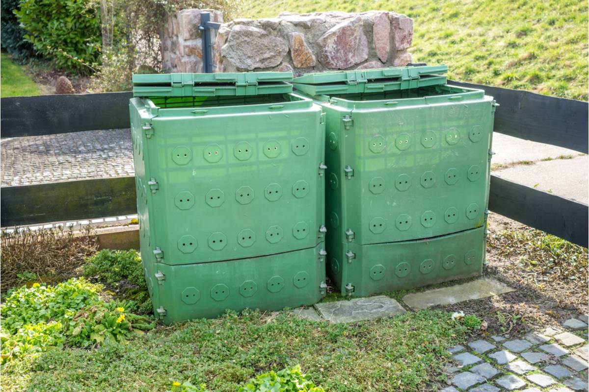 Gardener Says She Finally Confronted the Neighbor Who's Been Blaming Her Compost for a Rat Problem That Started Two Houses Down