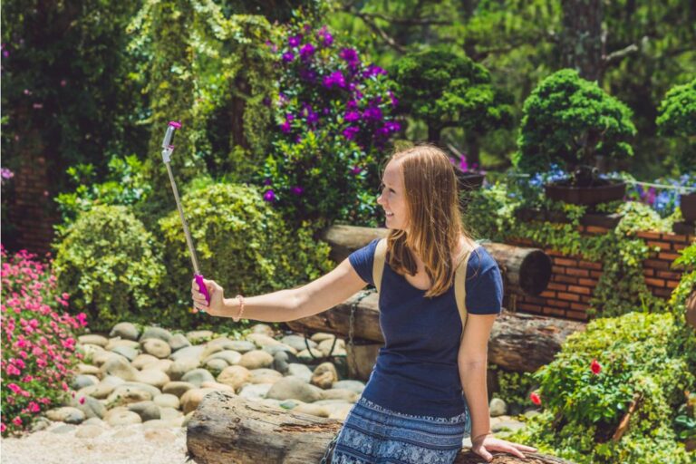 Homeowner Says a Neighbor's Teenage Daughter Has Been Using Her Garden as a Photo Studio for a Growing Social Media Following