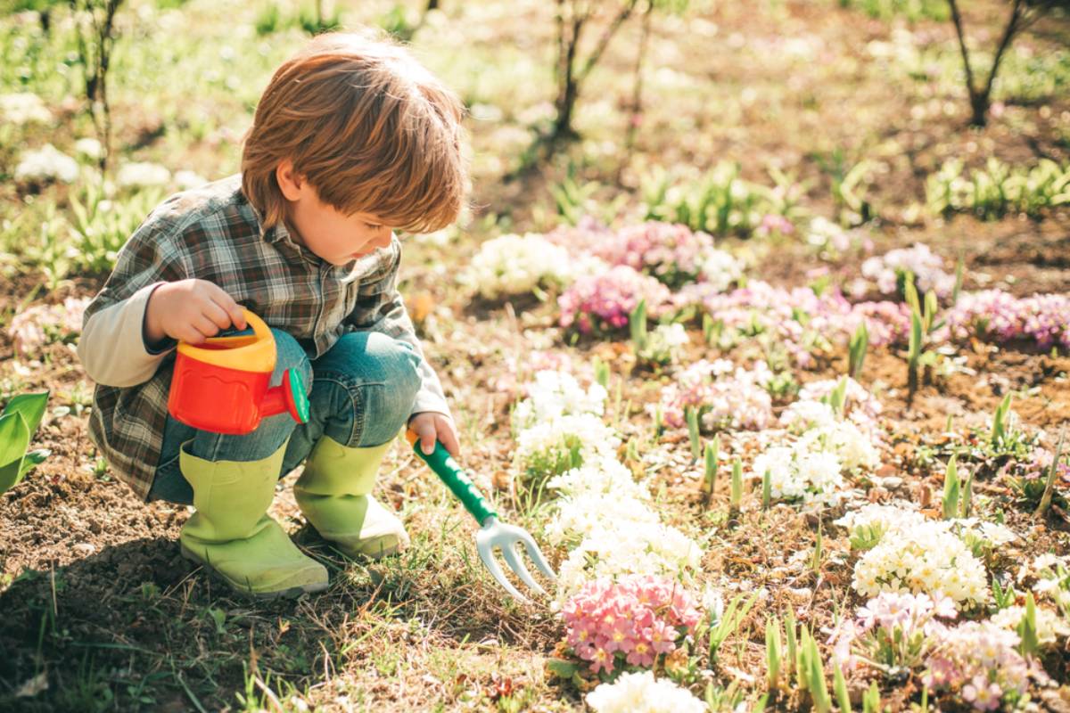 A Mother Was Told to Lock Her Son in the Garden for Misbehaving, Then She Realized Her Family Had Been Pruning Her Boundaries All Along