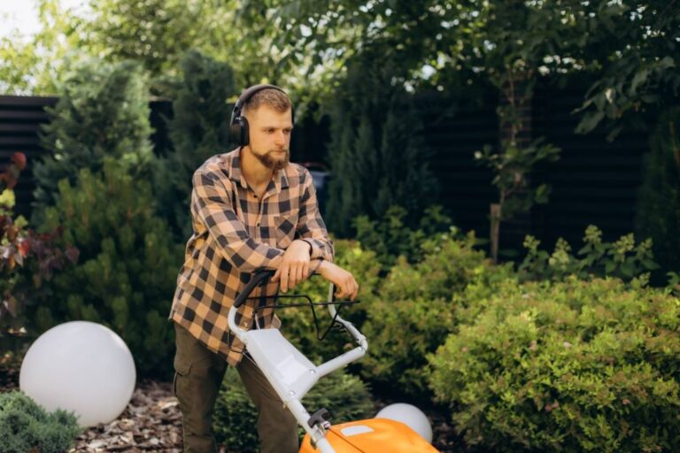 Homeowner Says a Five-Year Lawn-Care Favor Started With Five Cheap Lawns, Then One Wet Mowing Exposed How Much Work She Was Really Expecting for Nearly Nothing